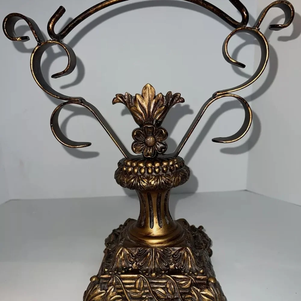 Plate  Stand - Picture 5 of 5